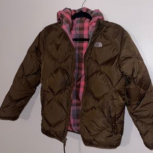 The North Face Kids Puffer Jacket in Brown with Pink Plaid Lining
